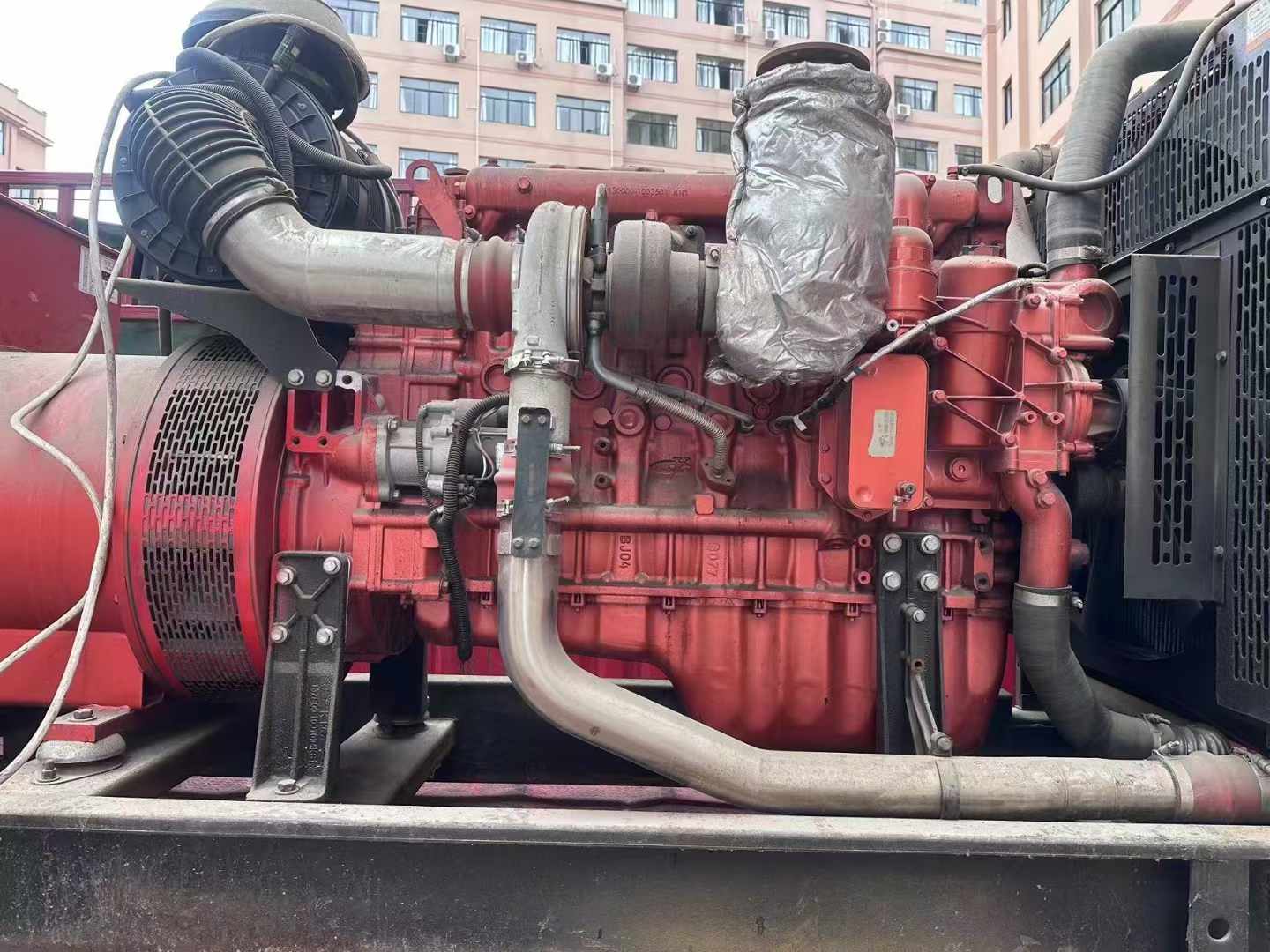 平湖如何选择适合 600kW 柴油发电机组的过载保护器？
